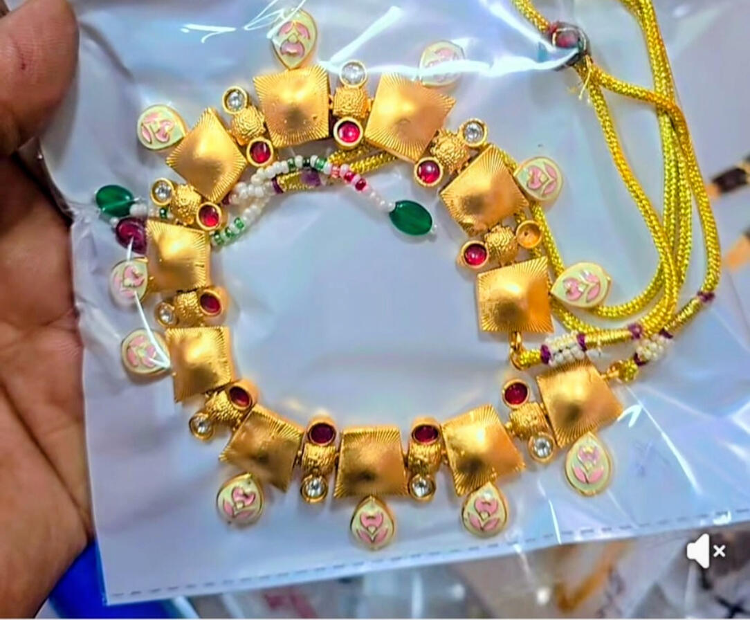 “Traditional antique / temple jewellery set ✨ Perfect for bridal & festive wear | South Indian style design”